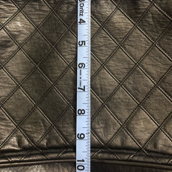 Authentic CHANEL Dark Navy Lambskin Tote - Picture 11 of 16